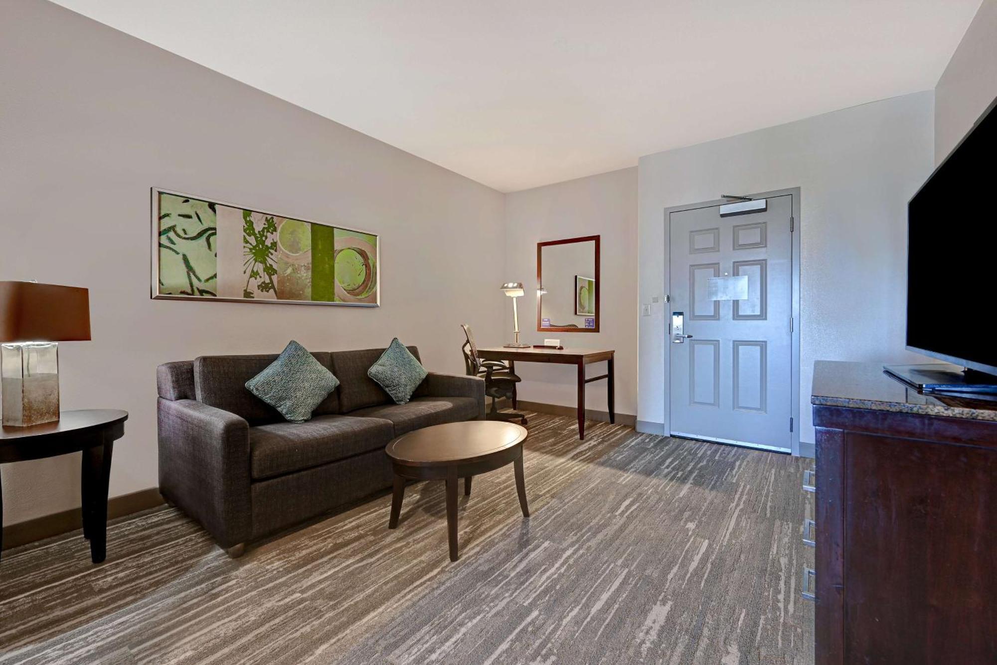 Hilton Garden Inn San Bernardino Exterior foto