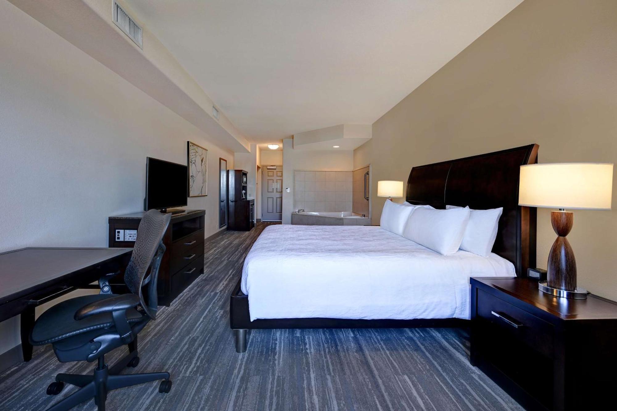 Hilton Garden Inn San Bernardino Exterior foto